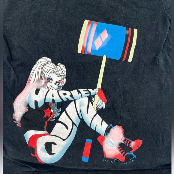 DC Comics Official Harley Quinn Hit Hammer T-Shirt M - Picture 2 of 4